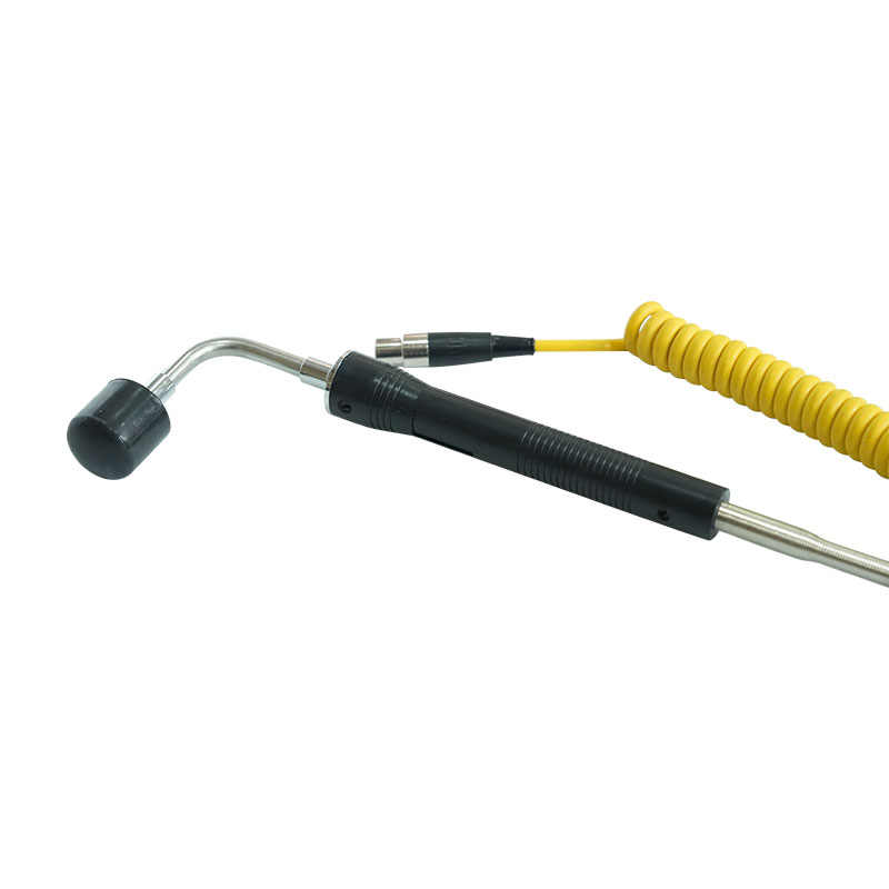 Teirmeachúpla dromchla sraith WRNM